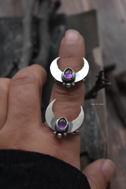 Witch rings with amethyst